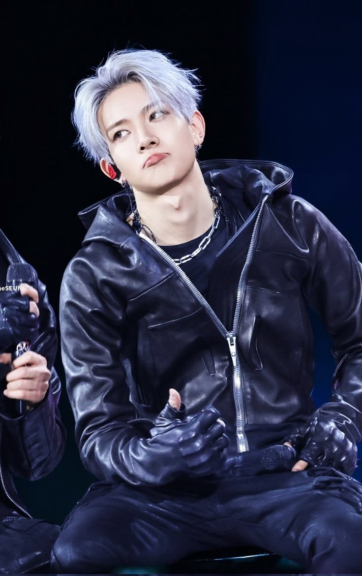hoonieacervo's tweet photo. STAB 1 - Vamos manter as tags em pelo menos top 5, não parem! 

7 - animais
7 - cores 
7 - idols
7 - séries/filme

RESPECT THE ARTISTS WHO BUILT YOUR EMPIRE
#LET_HEESEUNG_DO_BOTH
#RESPECT_ENHYPEN
#ENHYPEN_IS_7
#BOYCOTT_HYBE_BELIFT https://t.co/IP3VzHLYhU