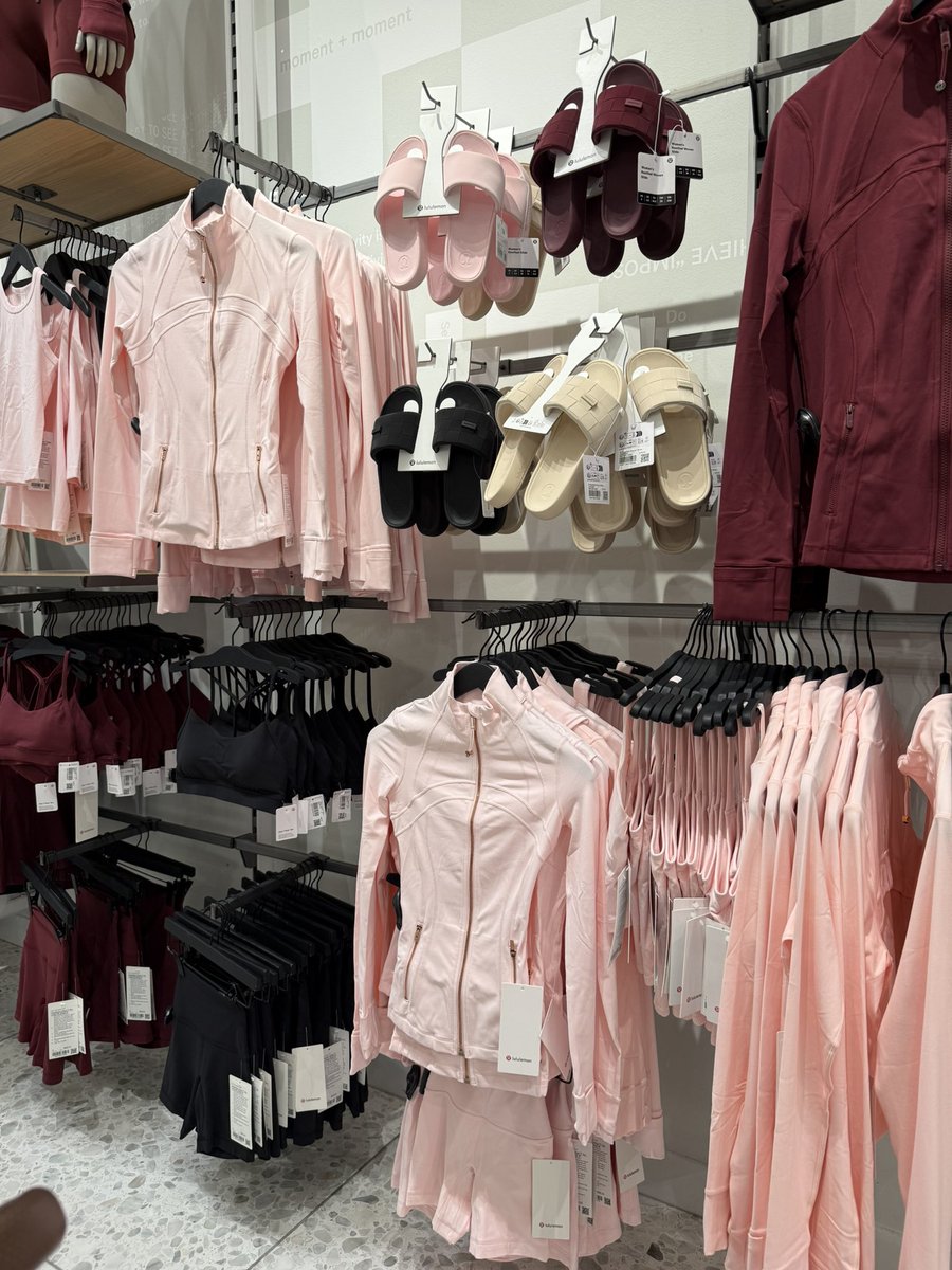 motherhood musings tweet media