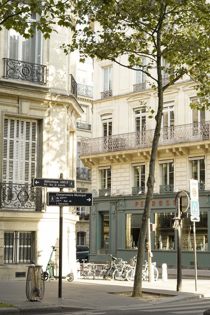 Parisian Aesthetics tweet media