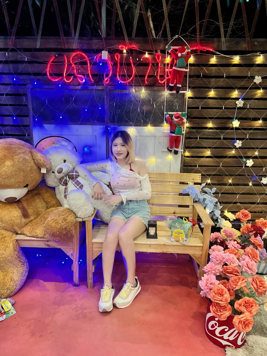 เจ๊กกี้ผู้หญิงมีงู🐍 tweet media