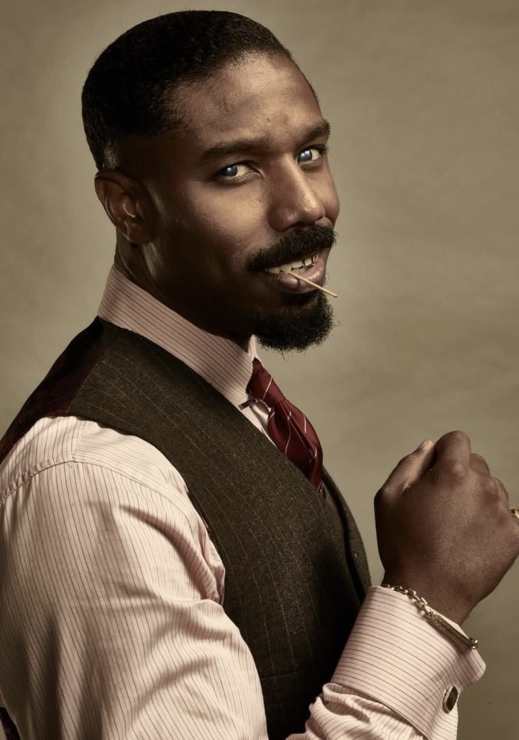 Vampire Stack by Frank Ockenfels. 📸