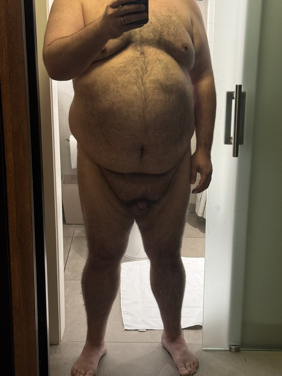 Bttmdaddy2's tweet photo. @beefy_guys @hottest_dudes @beefy_butts @outsideabedroom @beefy_bellies @beefy_loads @beefy_hq @Pangoln6 https://t.co/VHwgFgEiKG