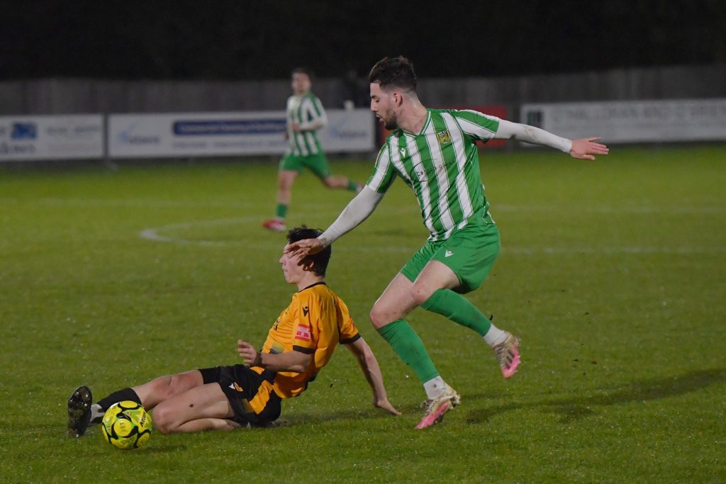 Stuart Gibson tweet media