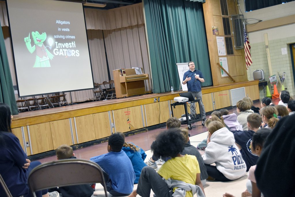 AbingtonSchools's tweet photo. Rydal Elementary hosted John Patrick Green, writer and illustrator of the "InvestiGators" middle-grade graphic novel series, as well as, the early reader graphic novels "Hippopotamister" and the "Kitten Construction Company" duology. #ASDProud #ASDReads https://t.co/Yb3s5ZeLiA