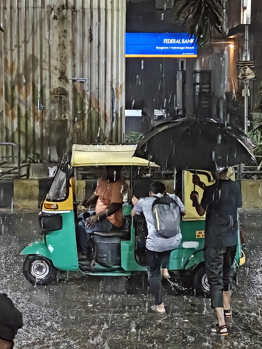 Chitra Singh tweet media