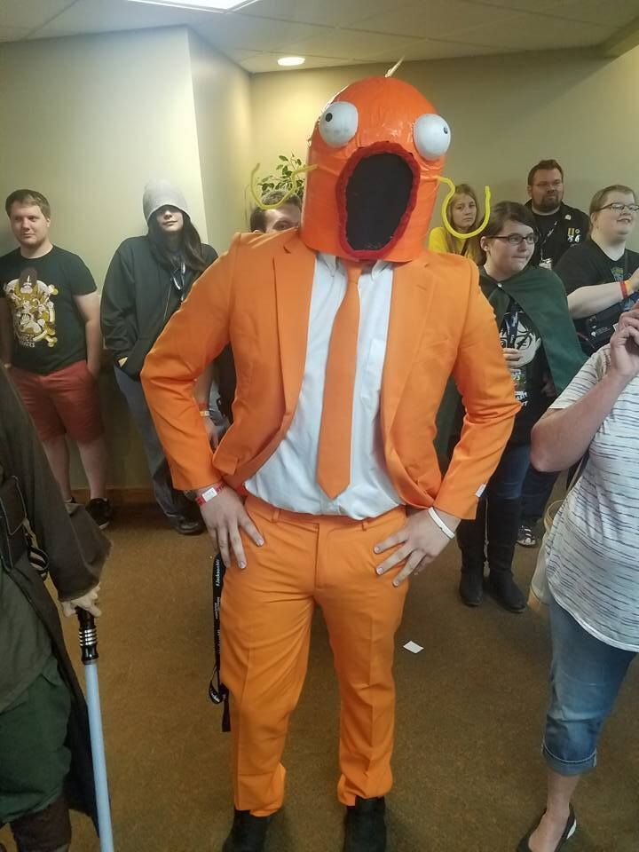MeggaXP tweet media