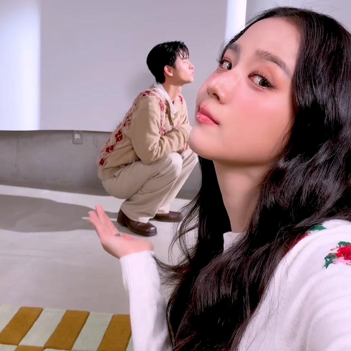 boyfriend on demand tweet media