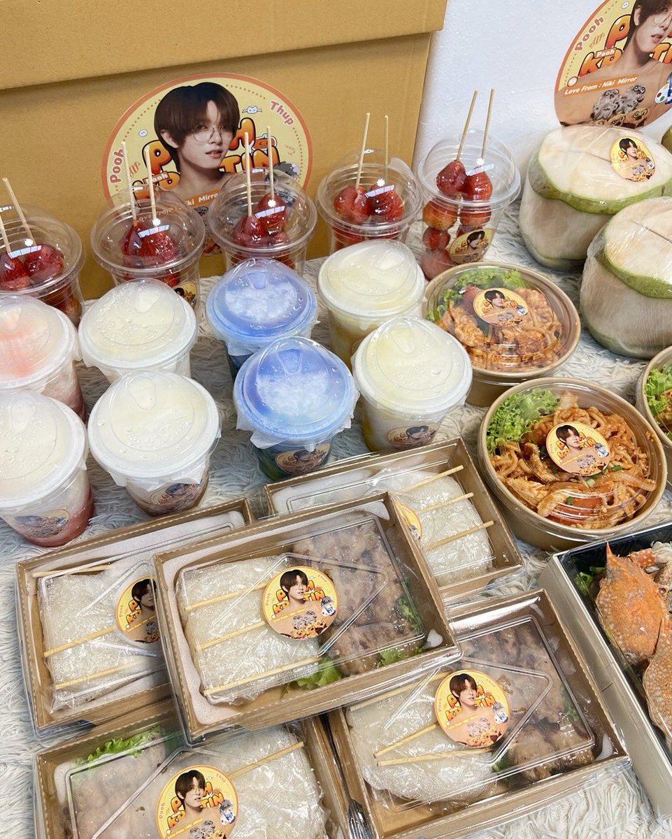 kringklong's tweet image. Food support for Pooh 🍓🍒
Thank you so much to the interfans for this food support order 🫶🏻

૮₍ ˃̵ᴗ˂̵₎ა 
#ppoohkt 
#PooHHooPers

☎️ Tel. 095-1244644
📱 Line. @Kringklong64
#foodsupport #kringklongfoodbox