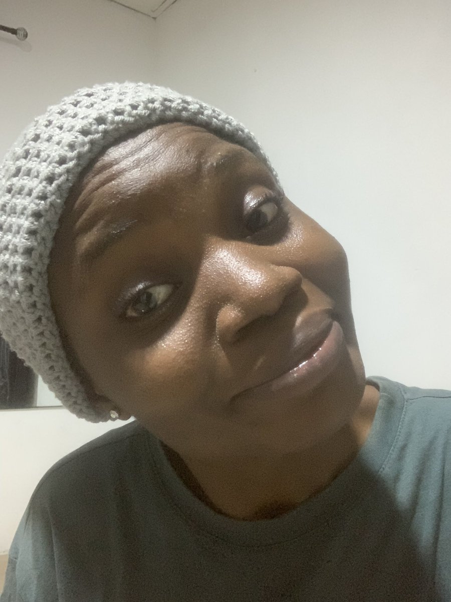 Hadijat💜🌸 tweet media