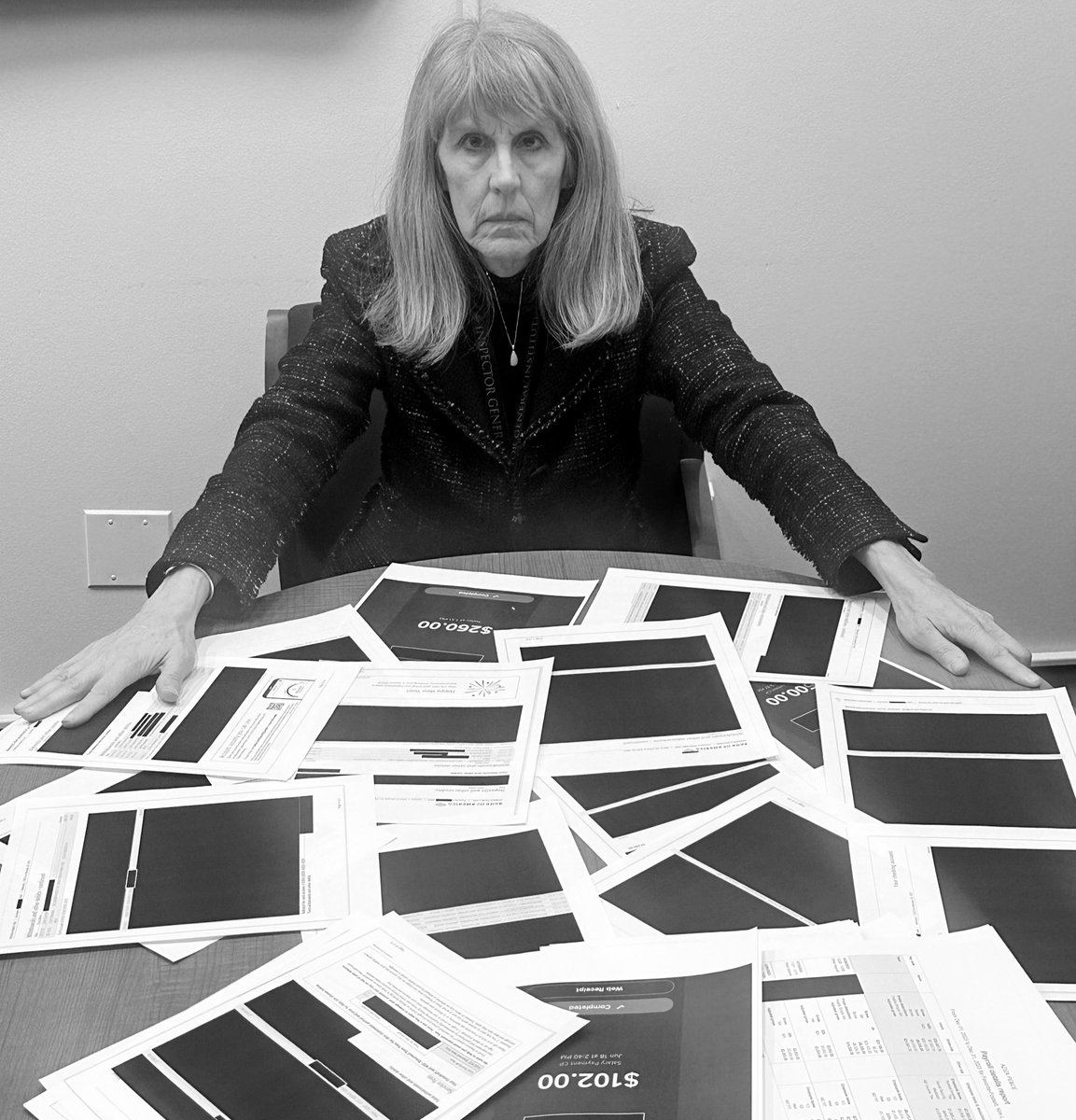 Isabel22 tweet media