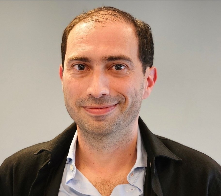 Sottu_Voce's tweet photo. C'est @FANTISylvain et son entourage qui ont contacté @BattiniNiculaiu, pour lui proposer de rejoindre la liste d'opposition à @Gilles_Simeoni.
Une démarche qui n'a pas été du goût de certains colistiers d'Uniti.
@jsdecasalta a menacé de quitter la démarche. https://t.co/uRLGBSygIb