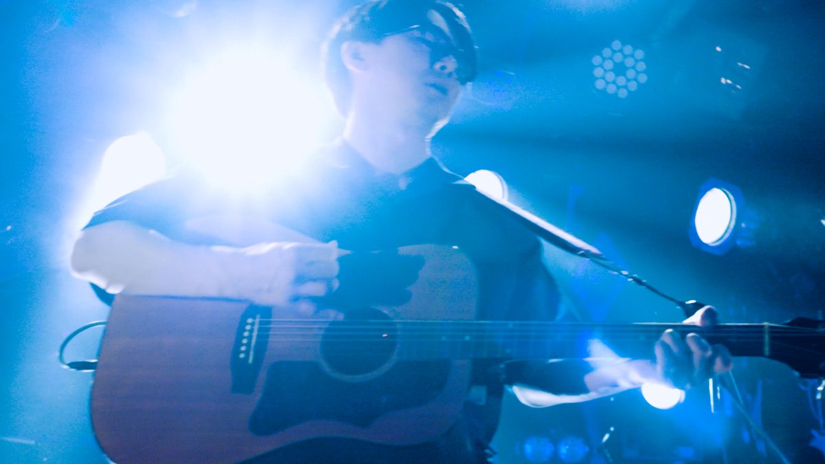 モノブライト tweet media