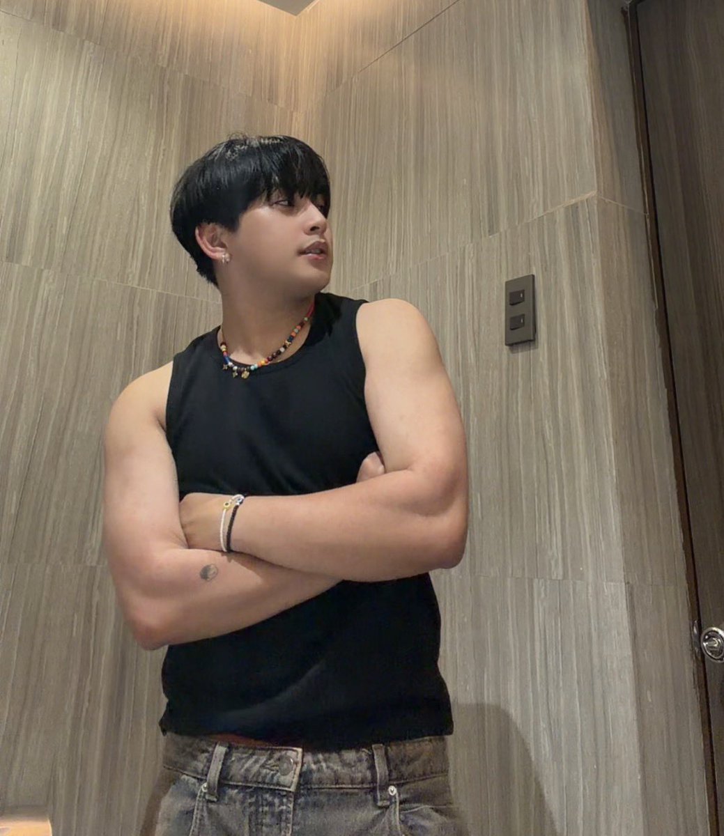 aechan 🐾 ʚ ɞ tweet media