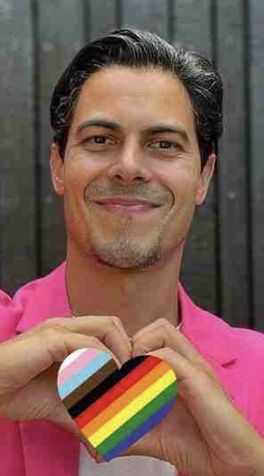 Krisztina Maria tweet media