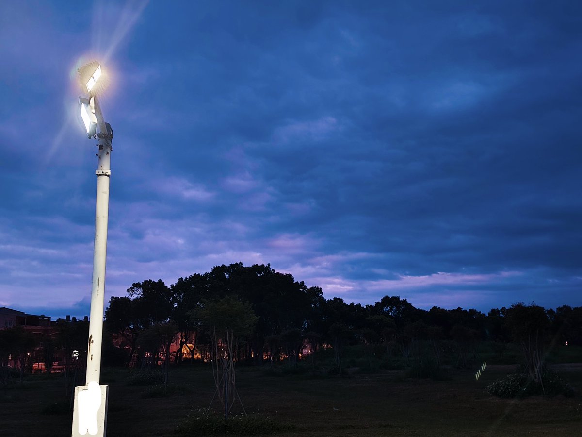 半隻羊的「半半」 tweet media