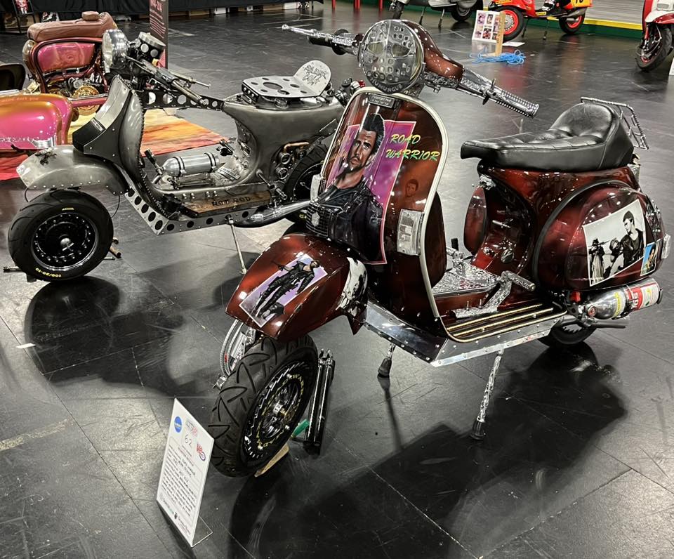 Scootering tweet media