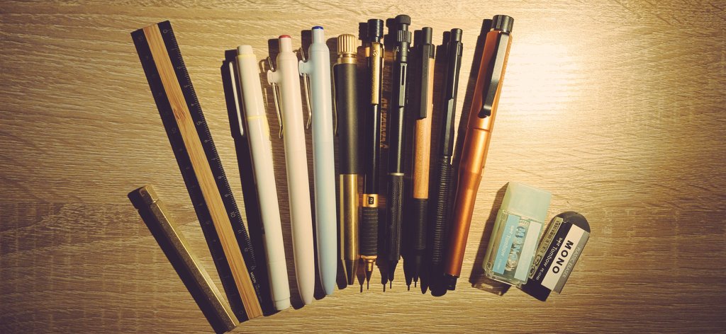 いかのさしみ tweet media