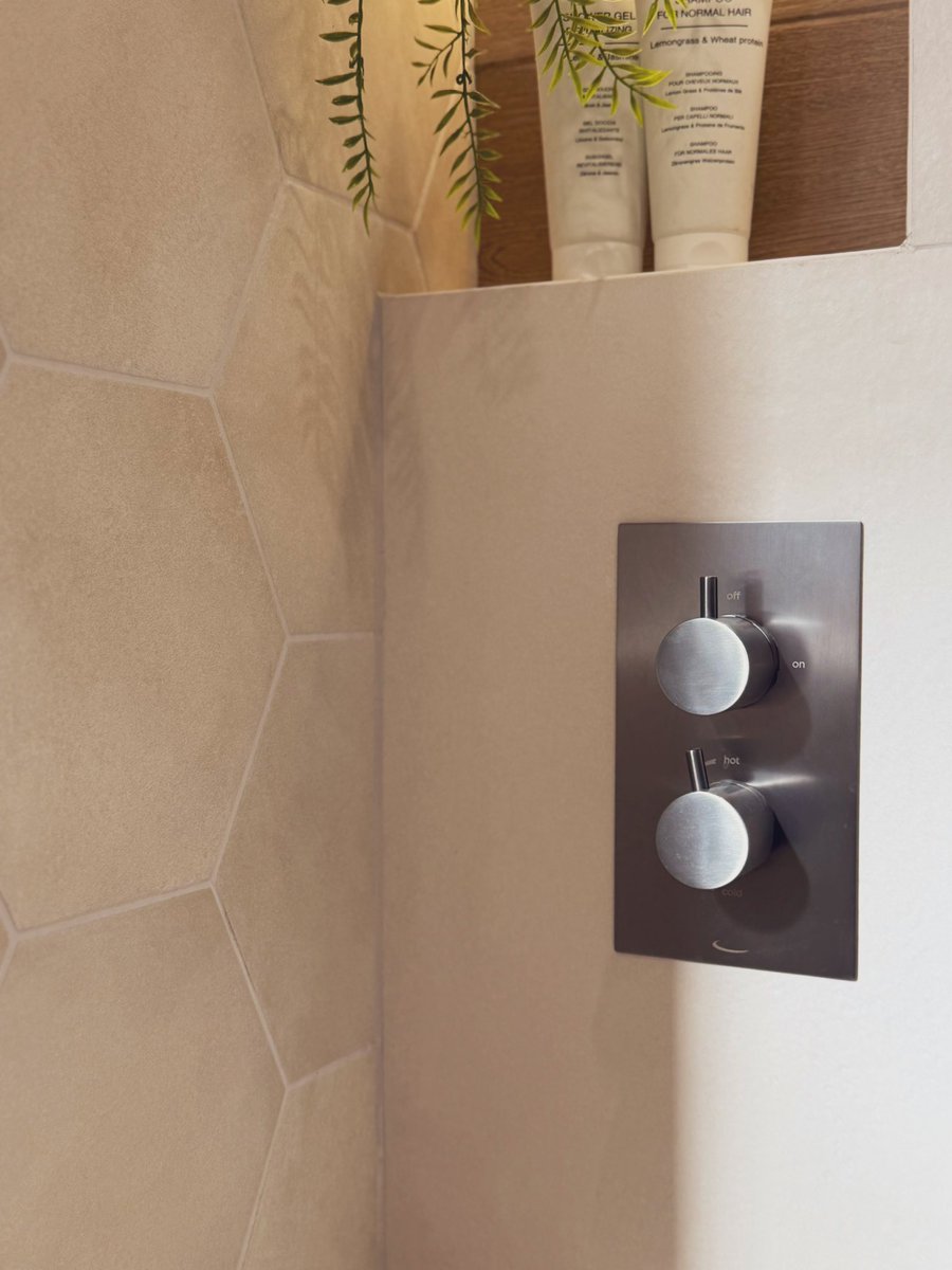 The Tap End tweet media