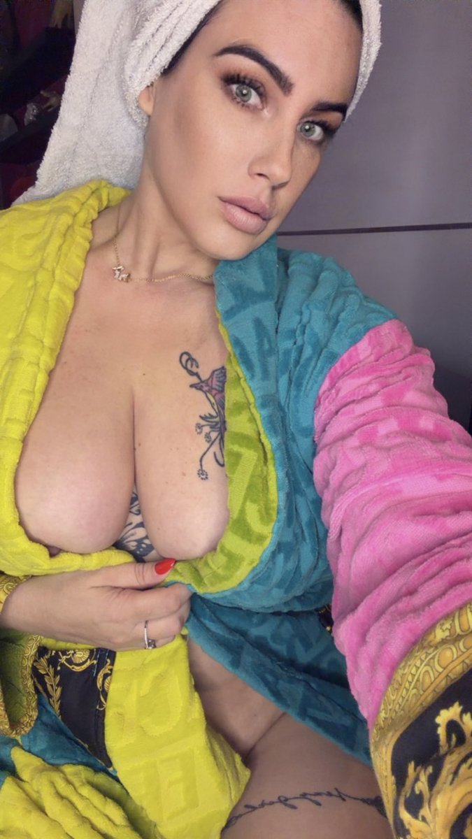 Titi tweet media