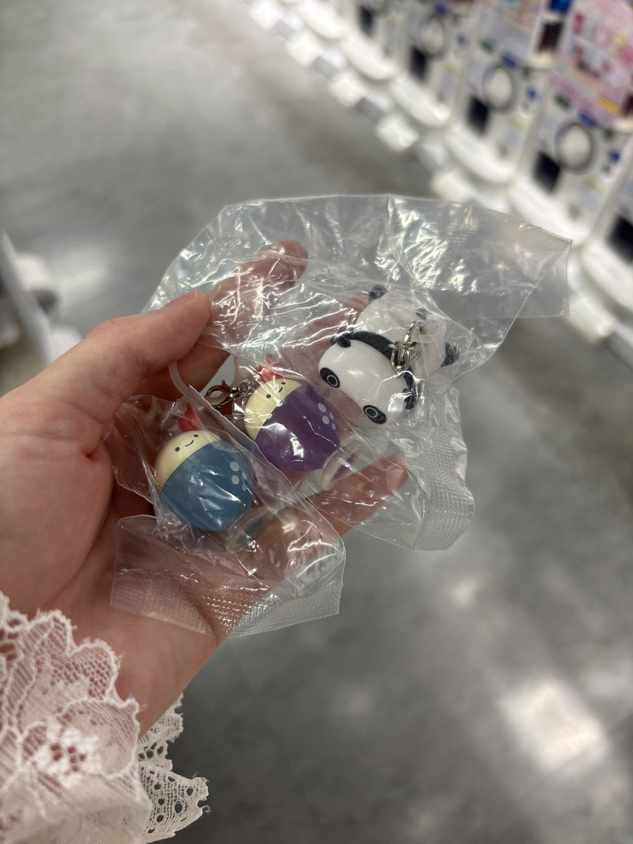 やーたん tweet media