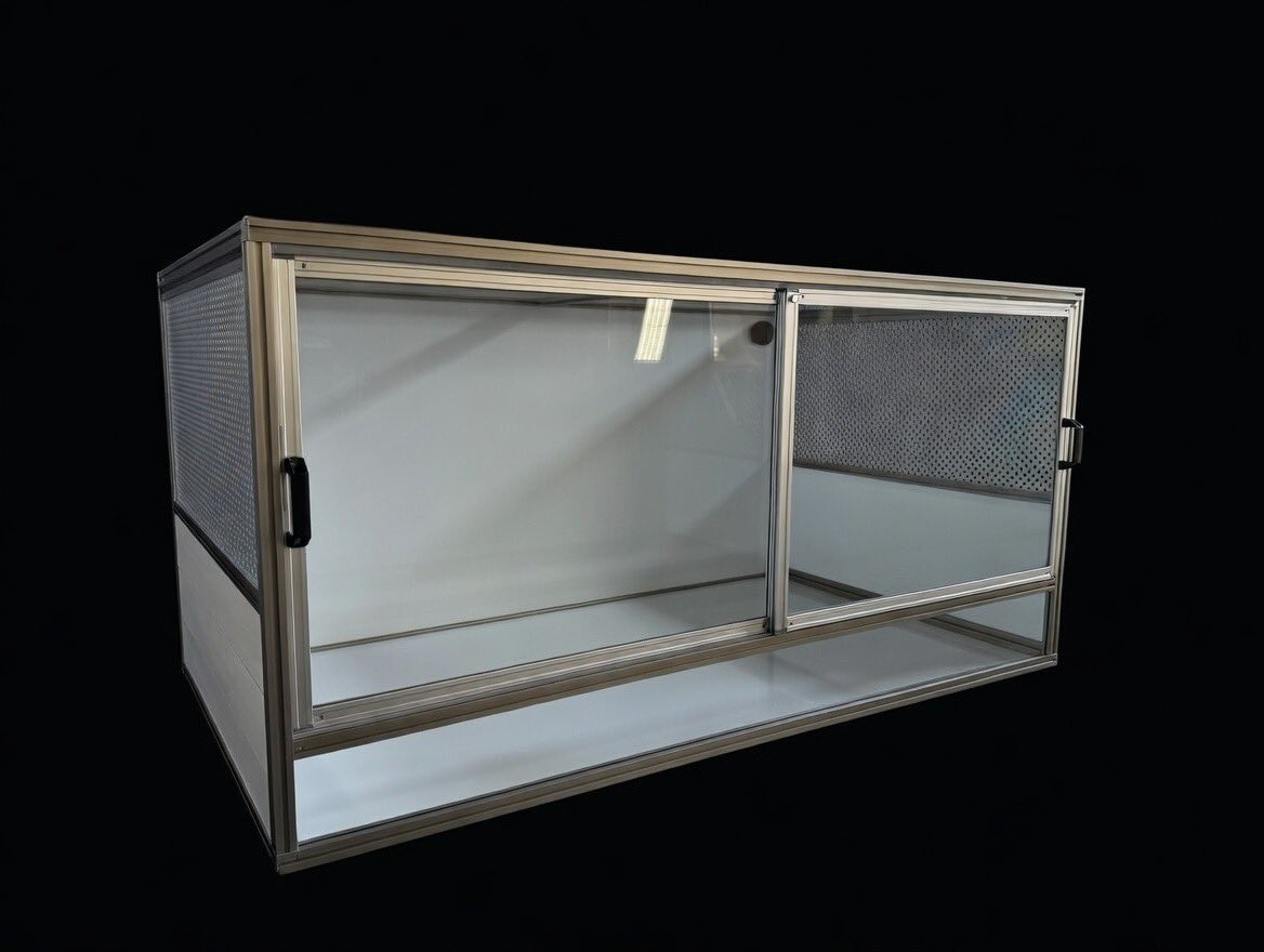 赤丸ケージのRed Circle tweet media