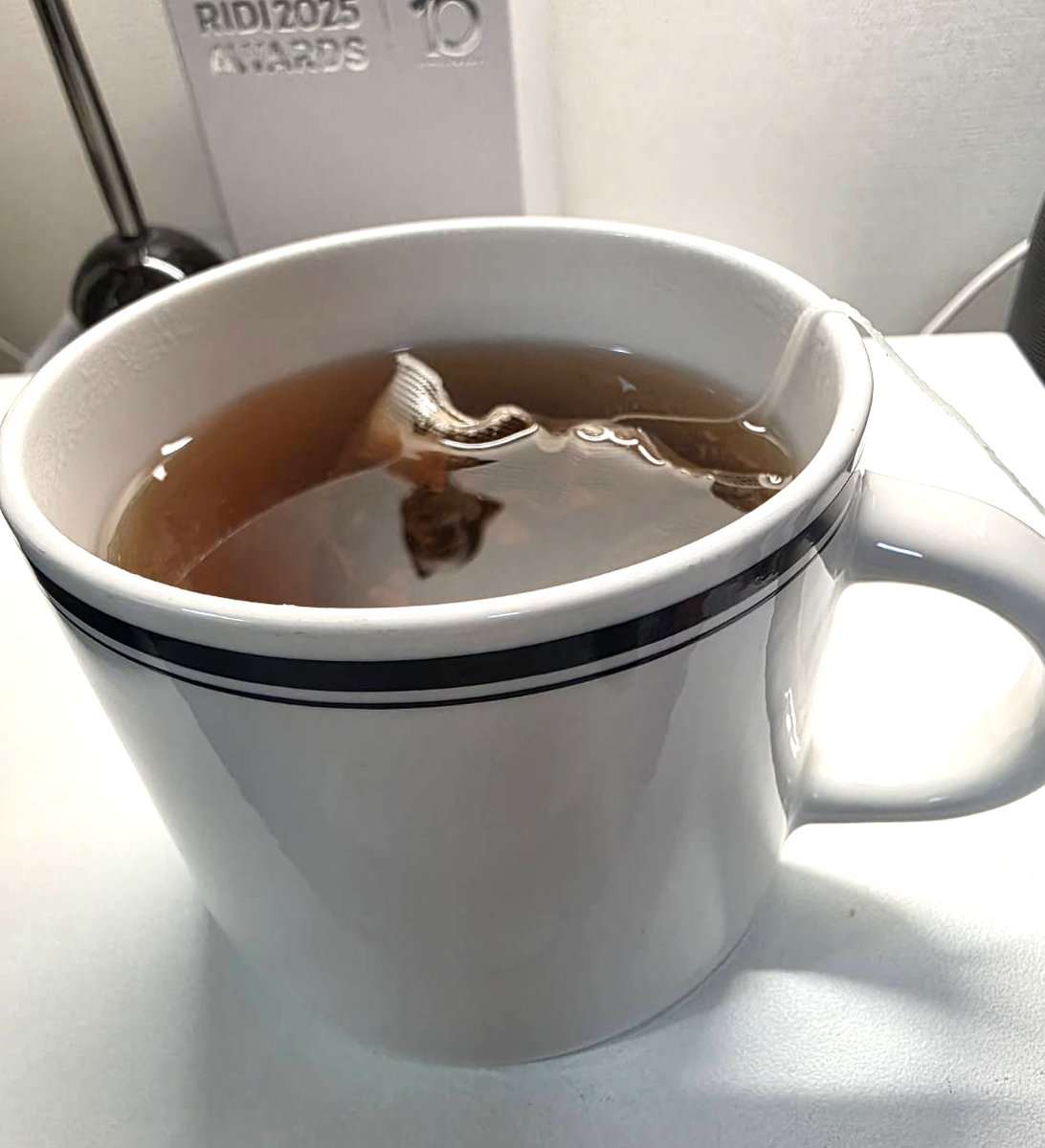 사과씨 SAGWASSI tweet media