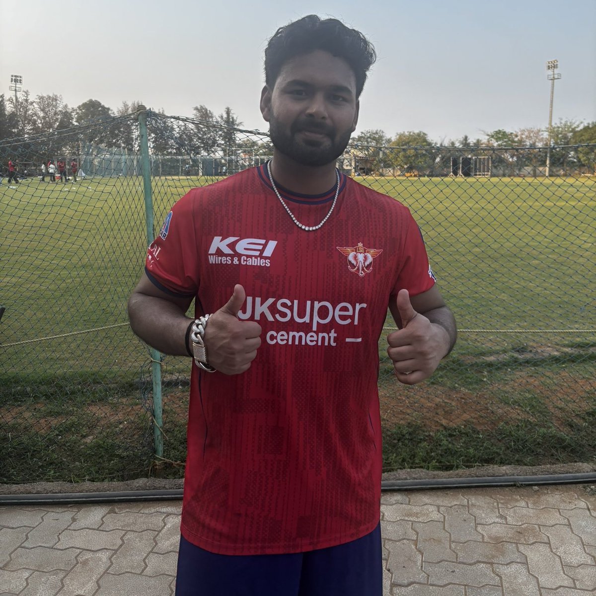 𝙍𝙞𝙨𝙝𝙖𝙗𝙝 tweet media