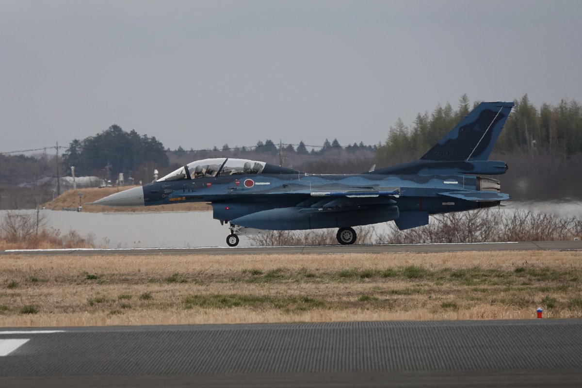 nbule0706's tweet photo. 2026-3-18　最近すっかり飛行機撮れなくてウズウズ。
花見で混む前にサムライF2狙ってきました😄
#百里基地 https://t.co/58XtKTtCPa