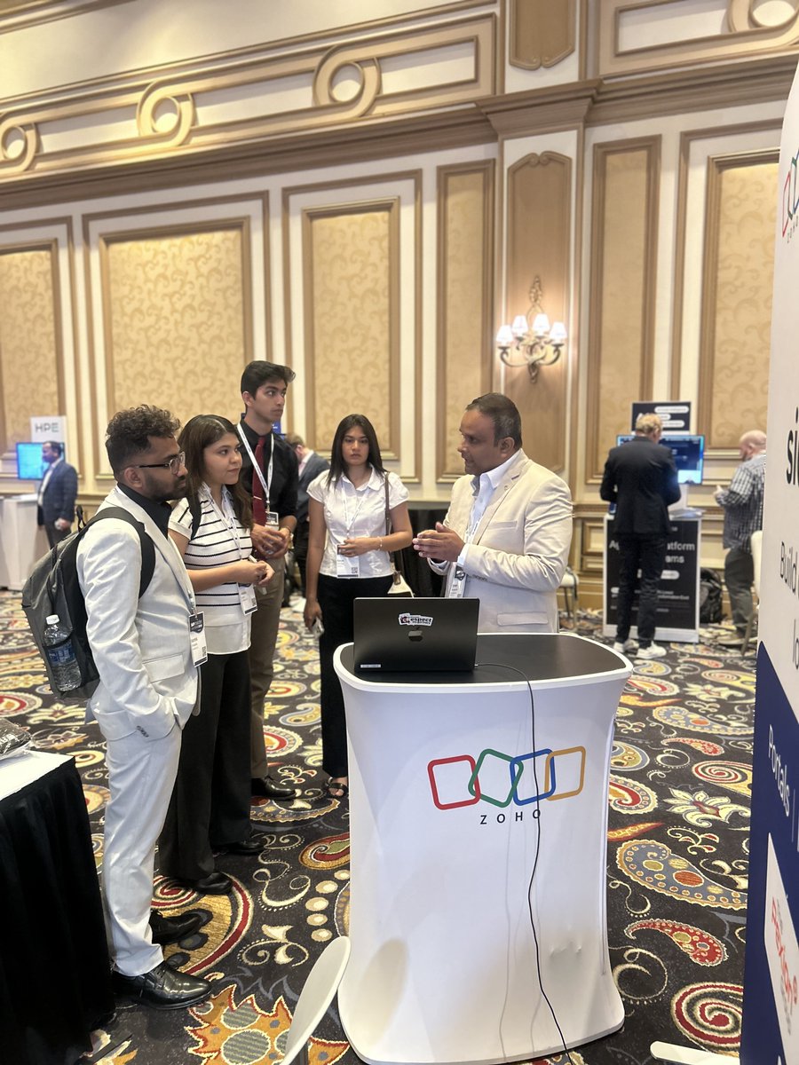 Zoho Creator tweet media