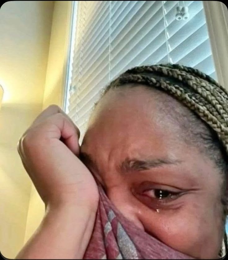 อ่านแล้วรู้สึก มีความมั่นใจในการทำตรงนี้ต่อ สองวันนี้บ่อน้ำตาตื้นมาก แต่อันนี้สร้างดาเมจสุด ฮืออออออออ ㅠㅠㅠㅠㅠㅠㅠㅠ