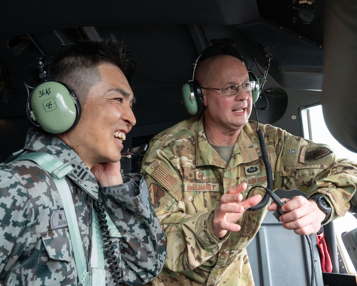 Yokota Air Base tweet media