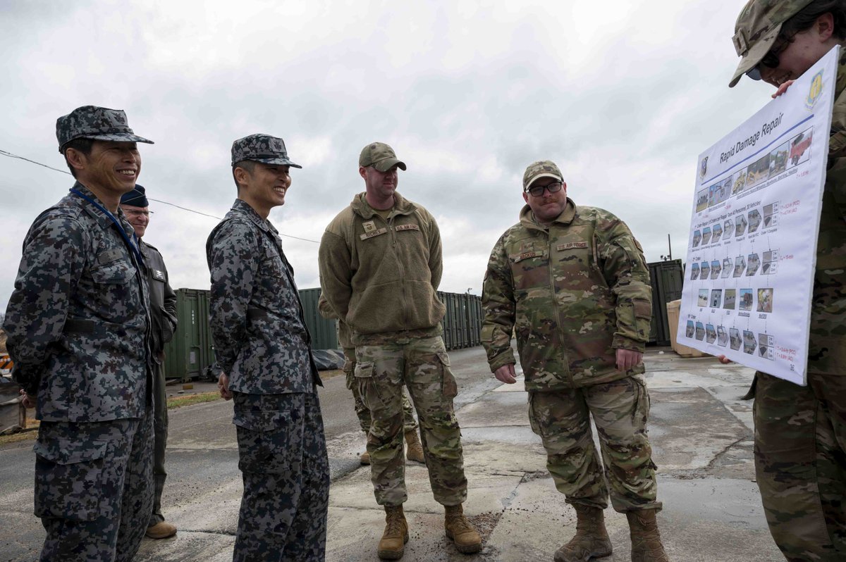Yokota Air Base tweet media