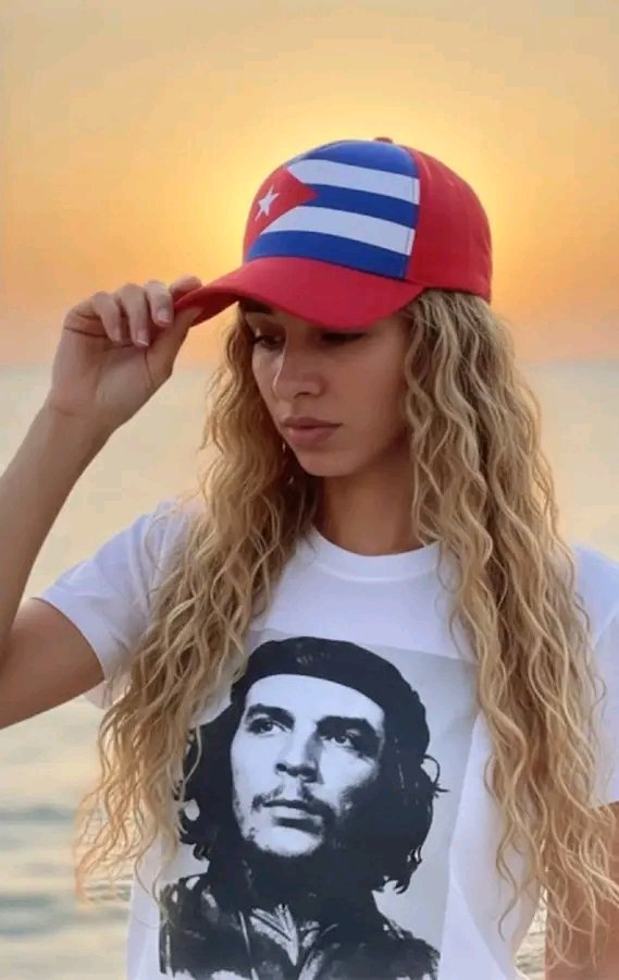 icapvc3012's tweet photo. @BrunoRguezP Las amenazas de #EEUU se estrellarán contra la voluntad de pueblo de #CubaEstáFirme . 
#YoSigoAMíPresidente https://t.co/FsaoOBPHfC
