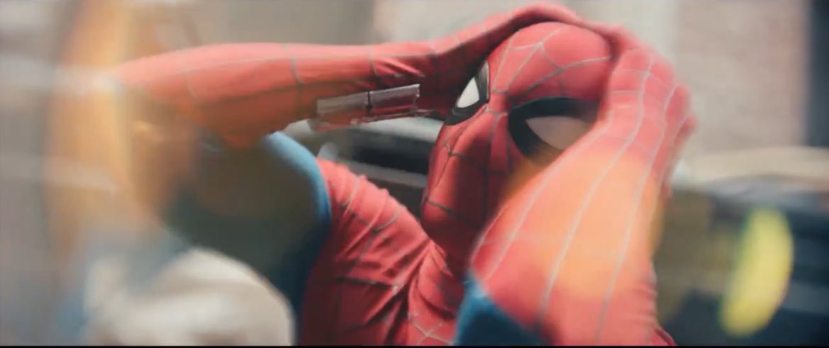 Cy @ C2E2 💥 tweet media