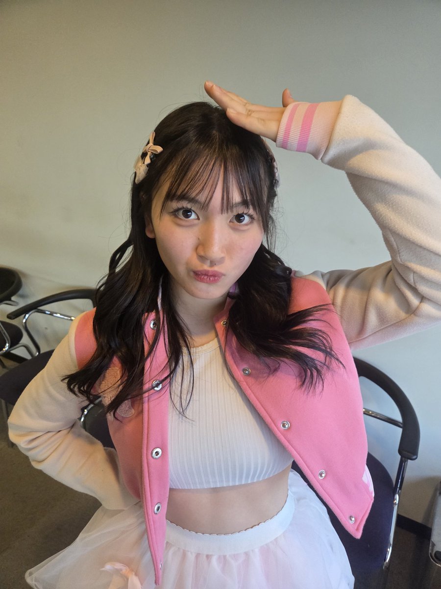 minori_Hiwillow's tweet image. 今日もレッスン行ってきた！！部活も行ってきました🏃‍♀️
6キロぐらいのビルドアップをしてきた👍

みんなも1日お疲れさまでした🍵

#はいうぃろう。　#板花実音里　#jC2　#アイドル