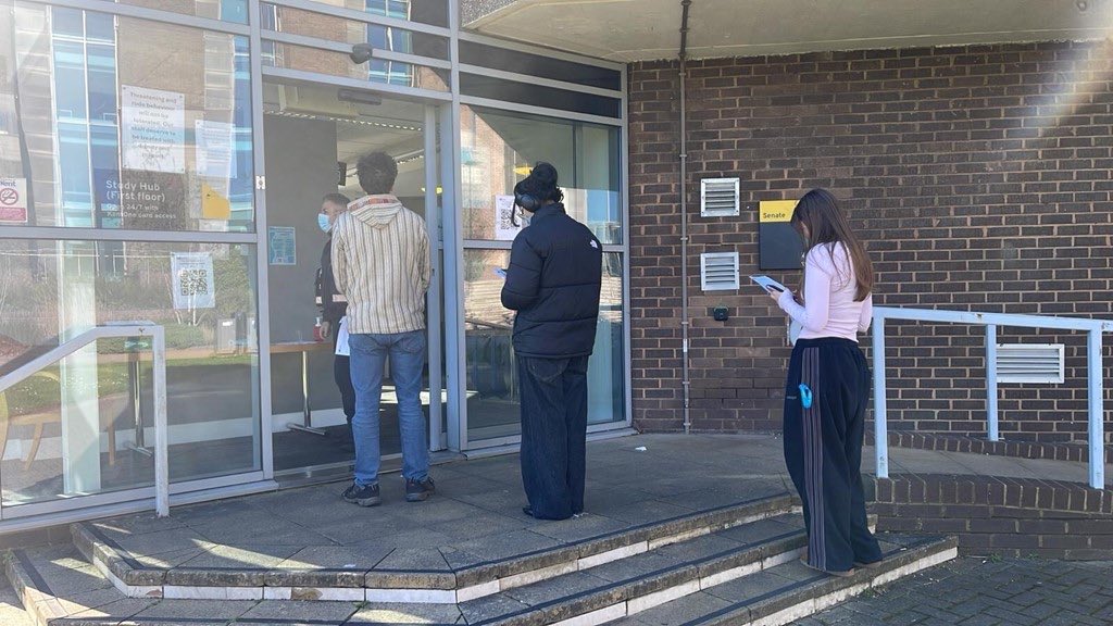 Boots And Superdrug Implement Meningitis Vaccine Waitlists As Demand For Vaccine Surges Amid National Shortage, Cases Of Bacterial Meningitis Have Risen To 20 After Another 5 Cases Were Confirmed