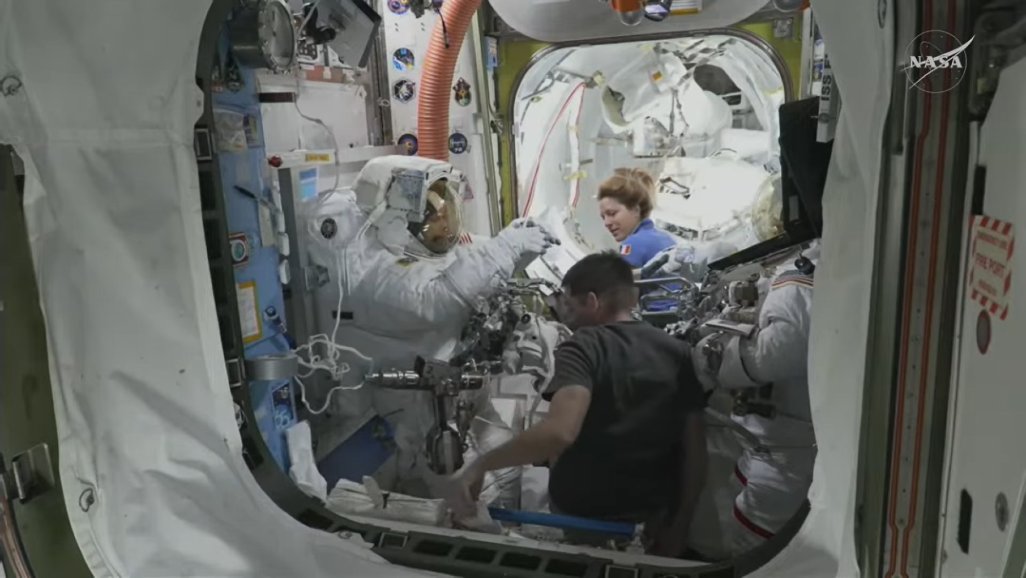 Cité de l'espace tweet media