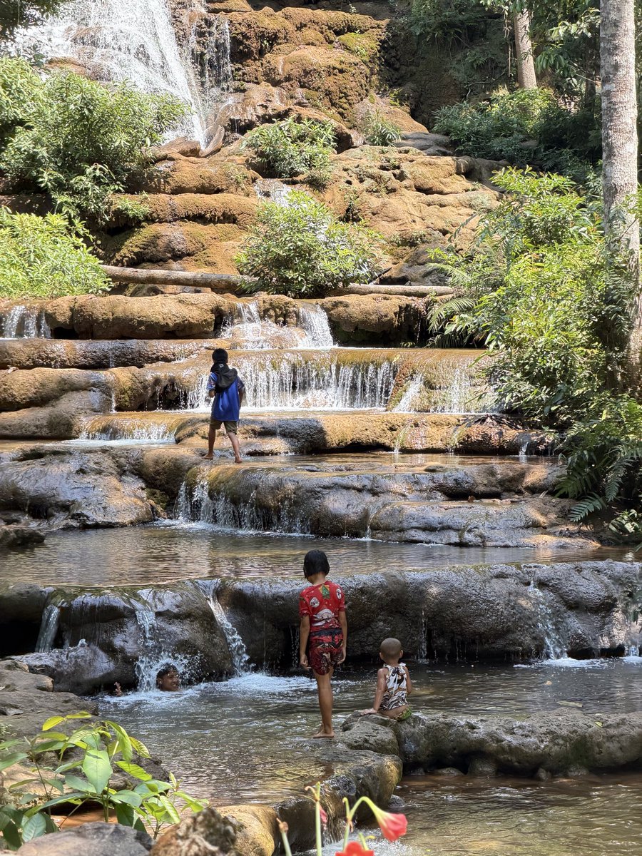 NIGHT_004 tweet media