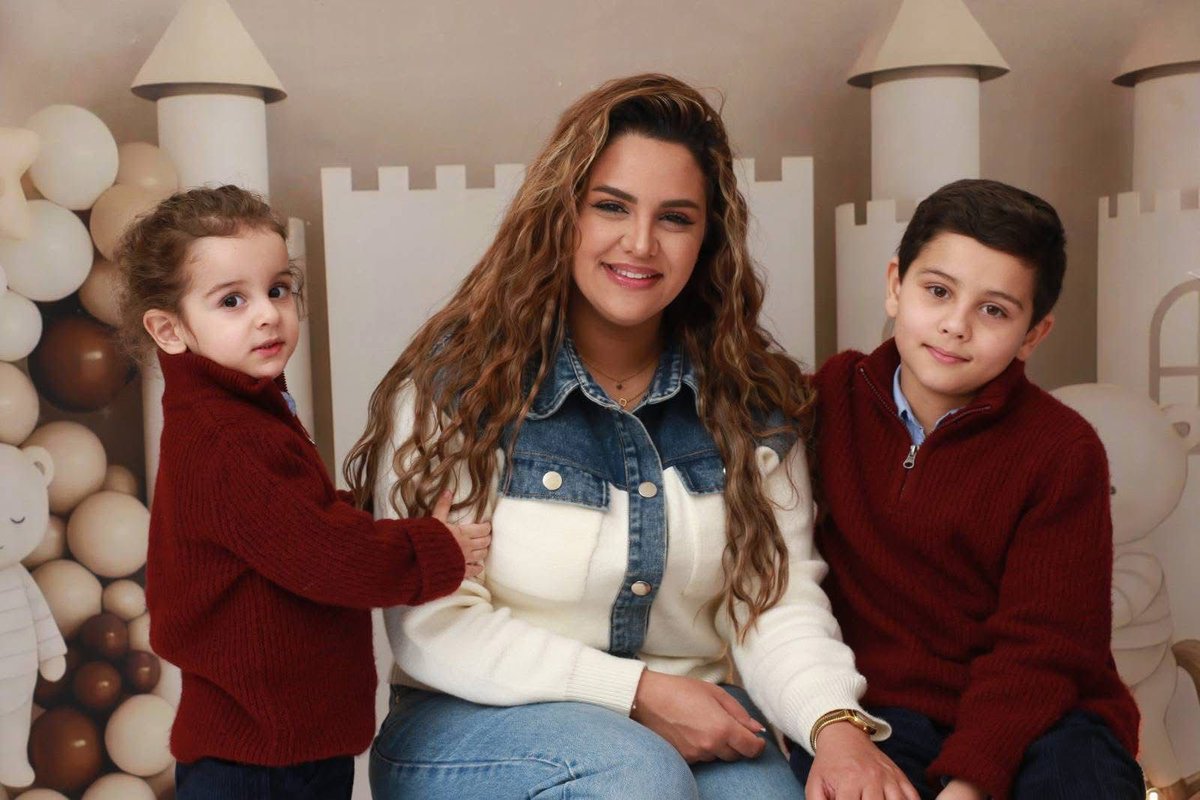 Zainab🇱🇧 tweet media