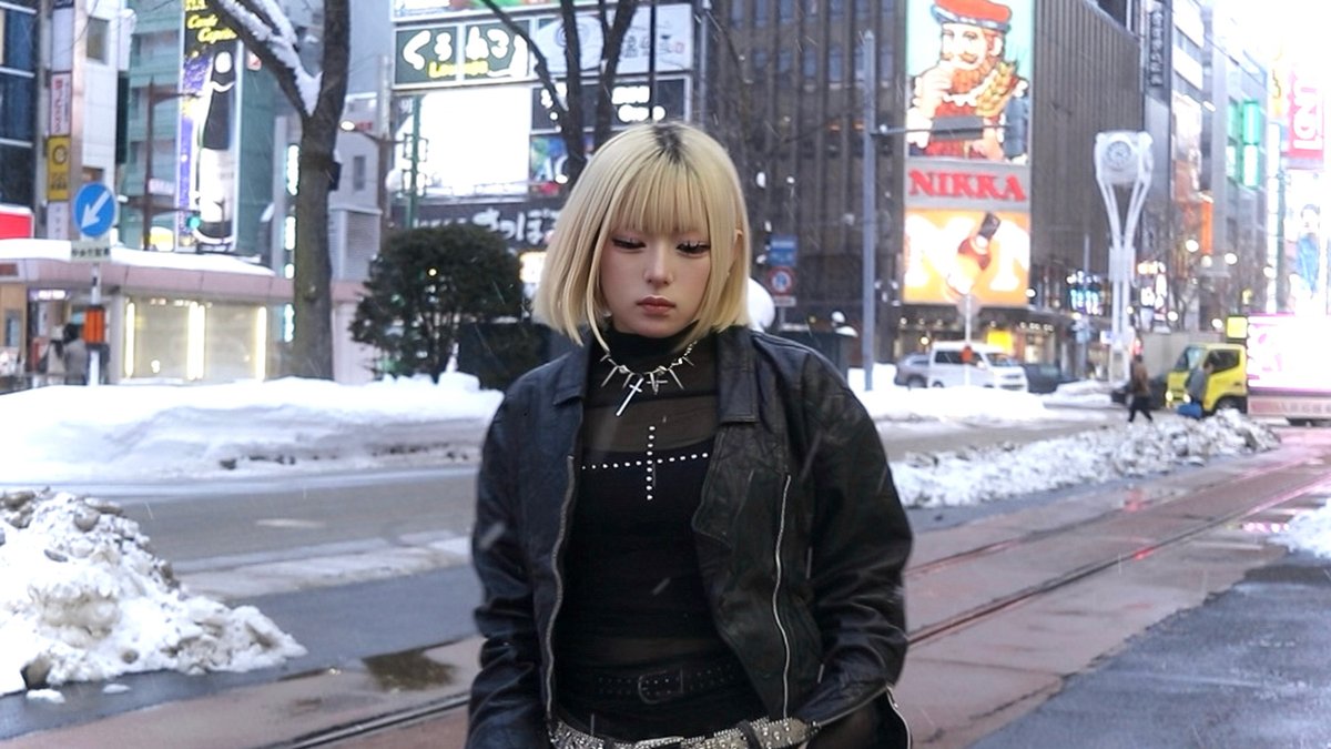 AVYSS_magazine's tweet photo. 【news】異物として歩く感覚｜killwizが新曲「TEKUTEKU WALK」のMV公開

EP全編をシームレスに繋ぐ映像作品も公開予定
https://t.co/BtmMv8ryww https://t.co/NEDRCVYuYb