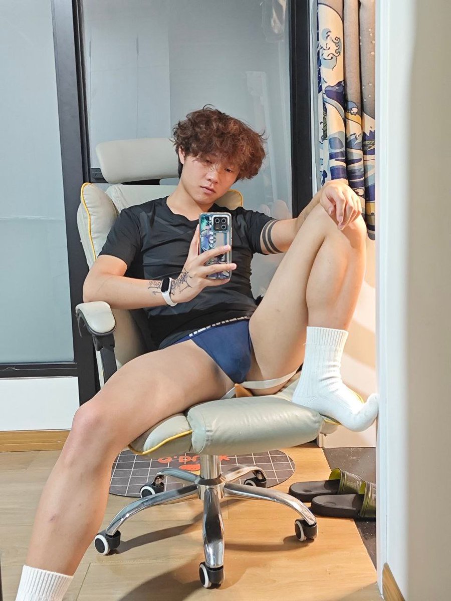 不爱吃水果 tweet media