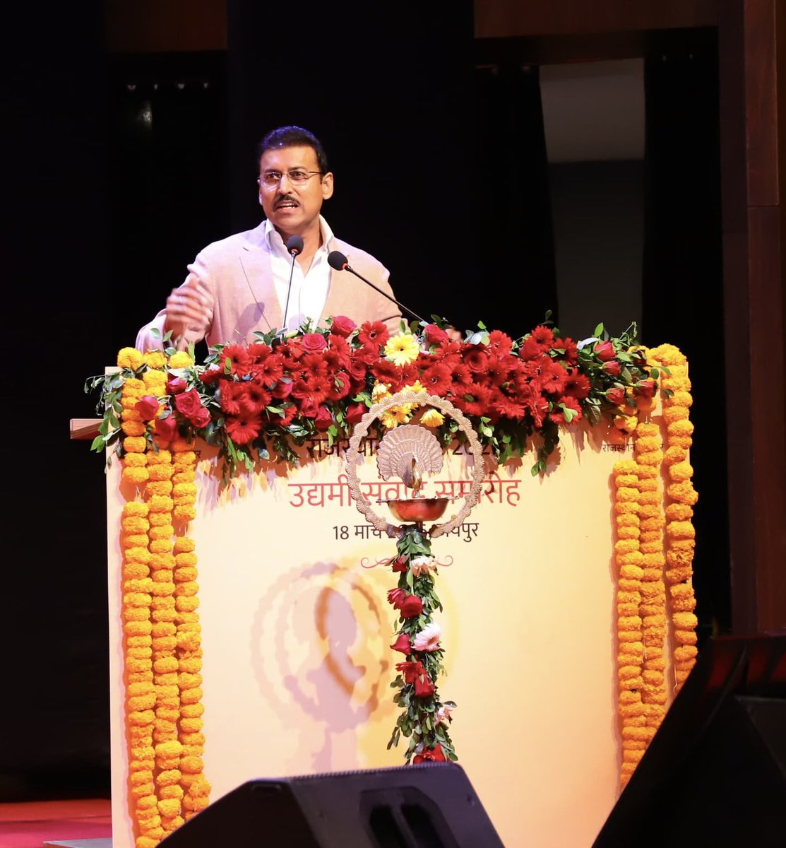 Col Rajyavardhan Rathore tweet media