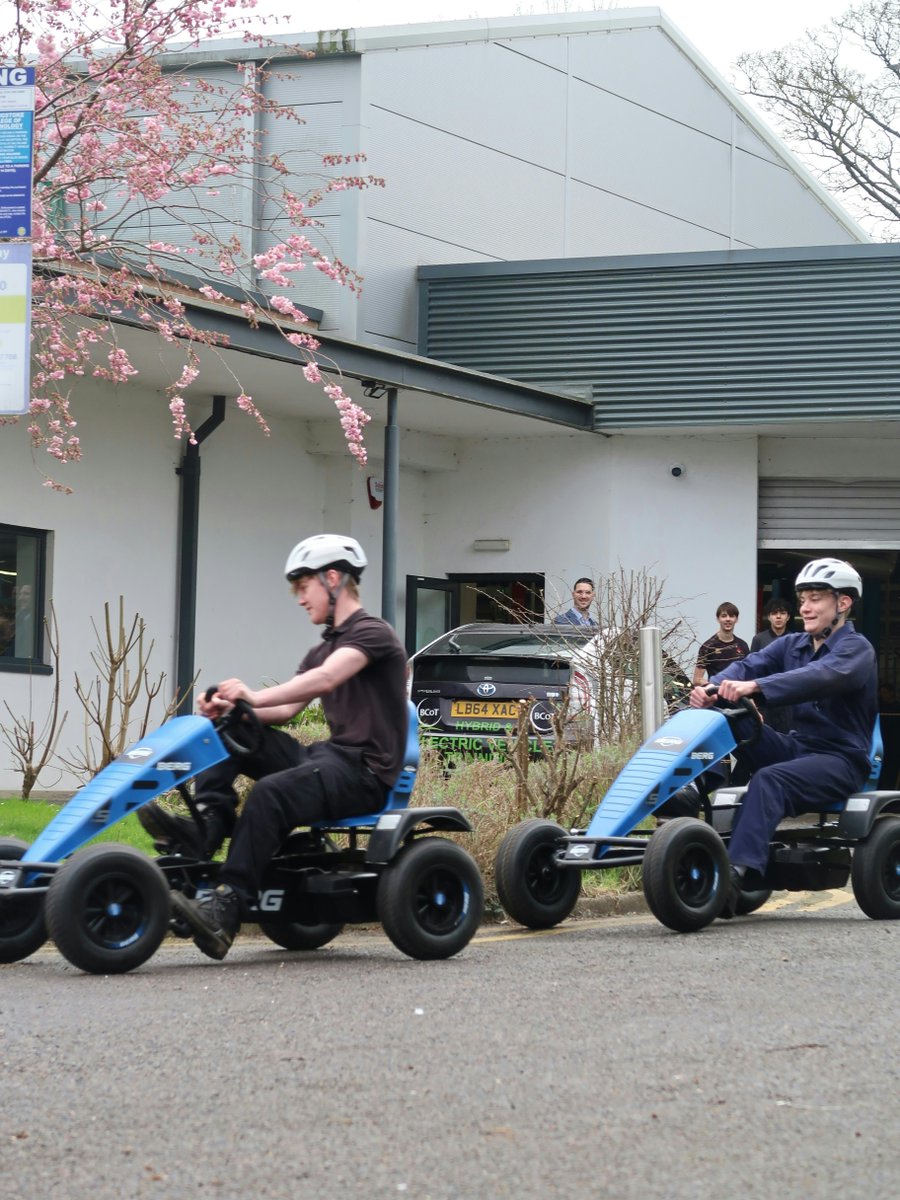 Basingstoke College of Technology tweet media