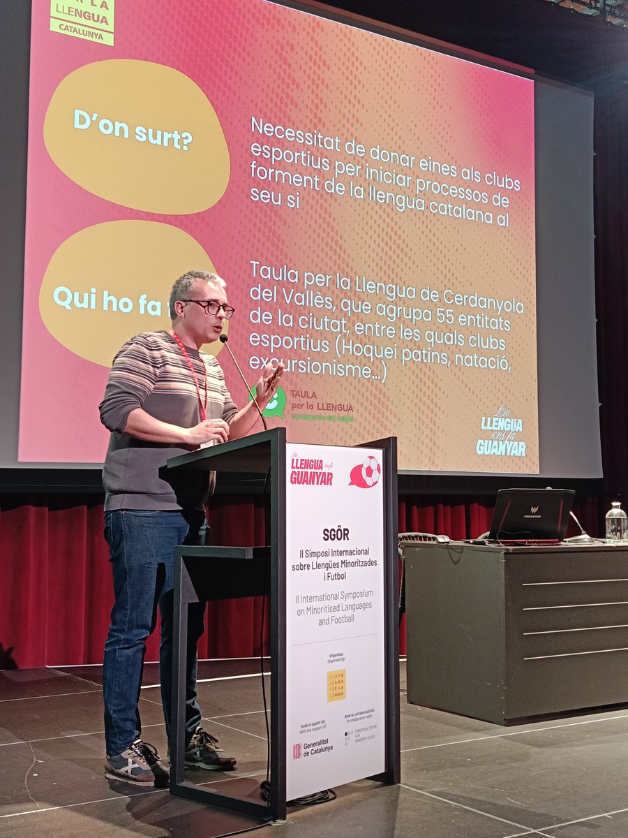llenguacat_CAT's tweet photo. A la trobada també hi va participar la @FCF_CAT i tècnics del @cpnlcat.
📝Un espai per a generar solucions complexes per a situacions complexes, i d'on van sortir propostes interessants que ben aviat compartirem als membres de la xarxa #ImpliCAT https://t.co/wIj71h9xBi