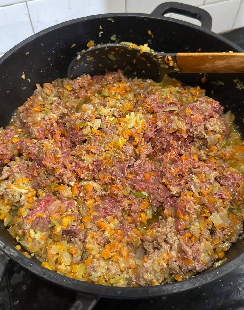 Adellina Fitriyani tweet media