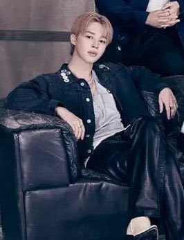 Jimin's knit💛 tweet media