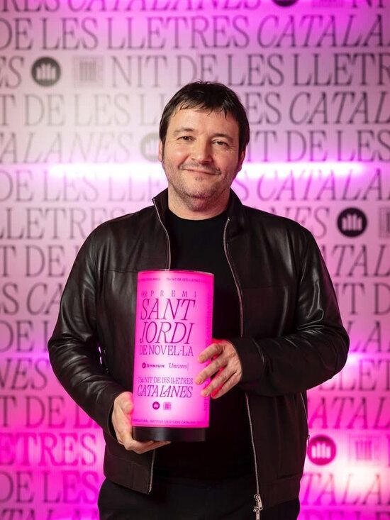 La Lectora tweet media