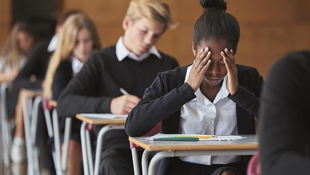 SecEd_Education's tweet photo. How many students got nine correct grades – with no marking or grading errors – on their GCSE certificate in August 2025? New analysis from Dennis Sherwood – @noookophile – using #Ofqual data suggests few did. He sets out his findings here: https://t.co/5201kKYfJR #GCSEs #schools https://t.co/u24JW9kNAQ