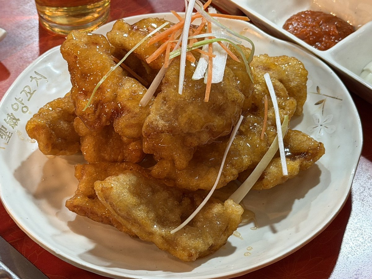 nyamnyam_221's tweet photo. #냠이밥

📍사당 성민양꼬치
어제 아주 기깔나는 양꼬치 조져주고 왔어요😋
+꿔바로우 지삼선 온면까지..

냠이가 또또또또또또또또또간집이라 완전 강추합니다😻 (배고파서 사진은 좀 대충 찍었어요😅)

+꿀정보 타래 확인🤍 https://t.co/rSHzrZYAdC