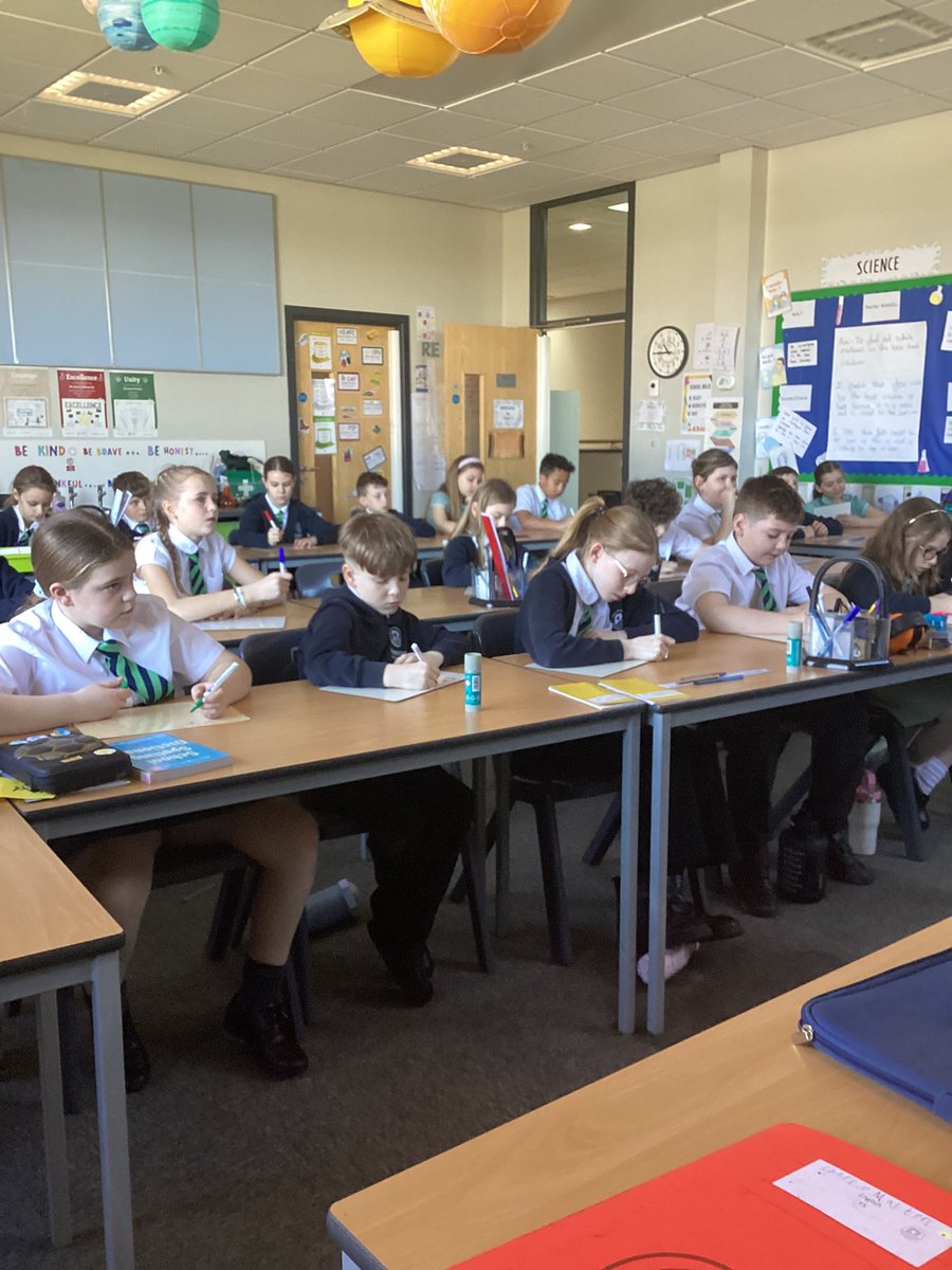 Mr Abnett tweet media